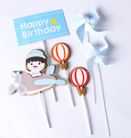 Tortový zápich CHLAPČEK lietadlo 01